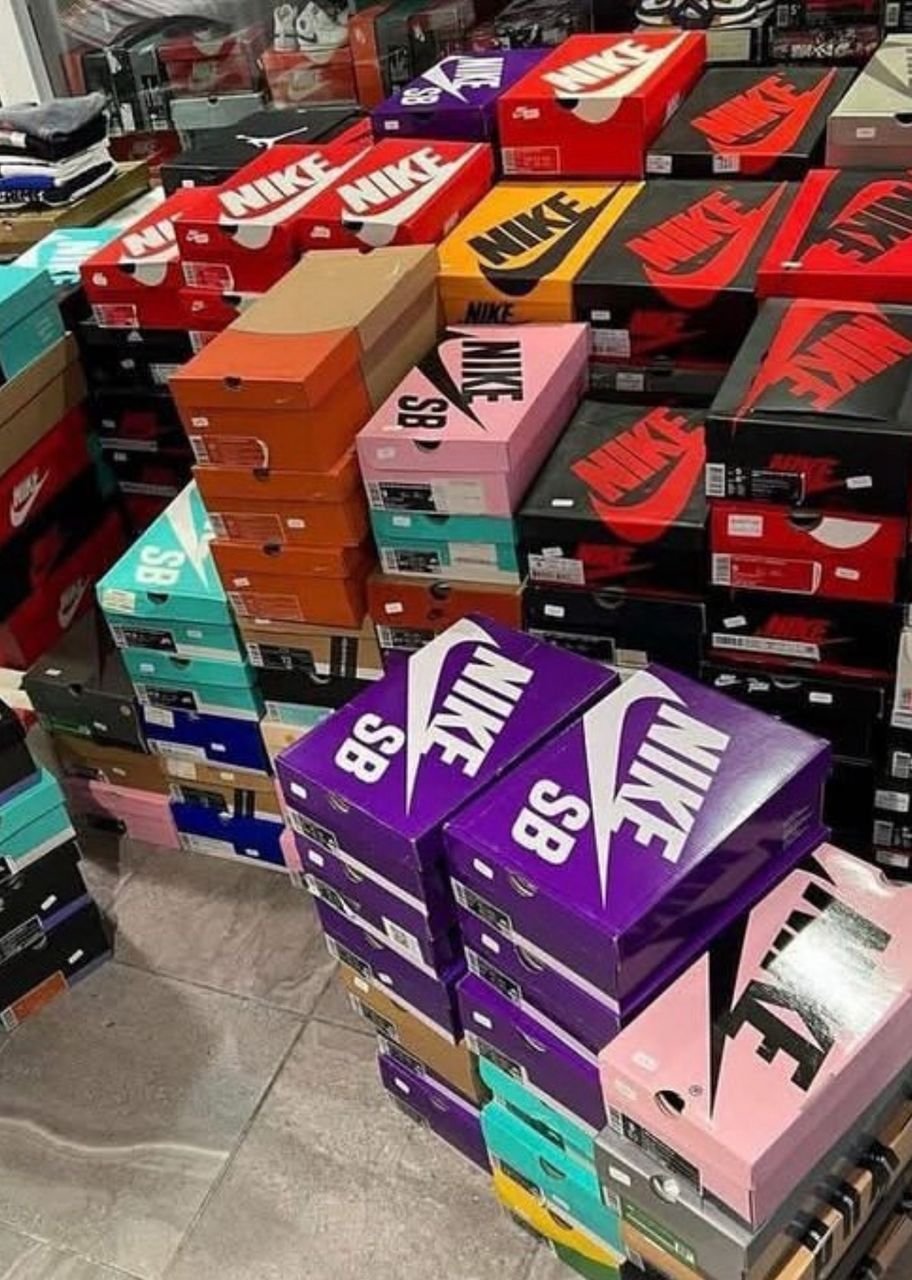 nike-sneakers-pallets-liquidation-1 Mixed Nike Sneakers Pallet for Sale – 50 Pairs - Image 1